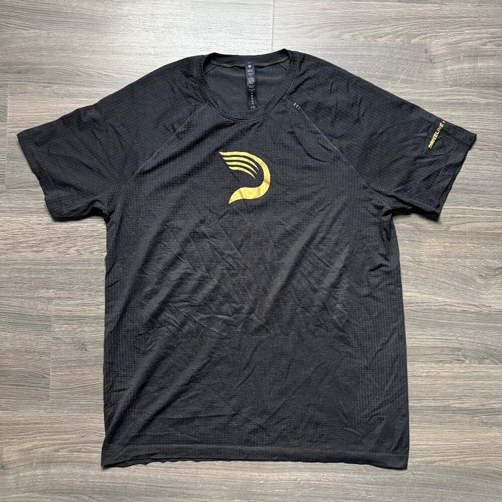 *NWOT Lululemon Men's Metal Vent Tech Short Sleeve - Black